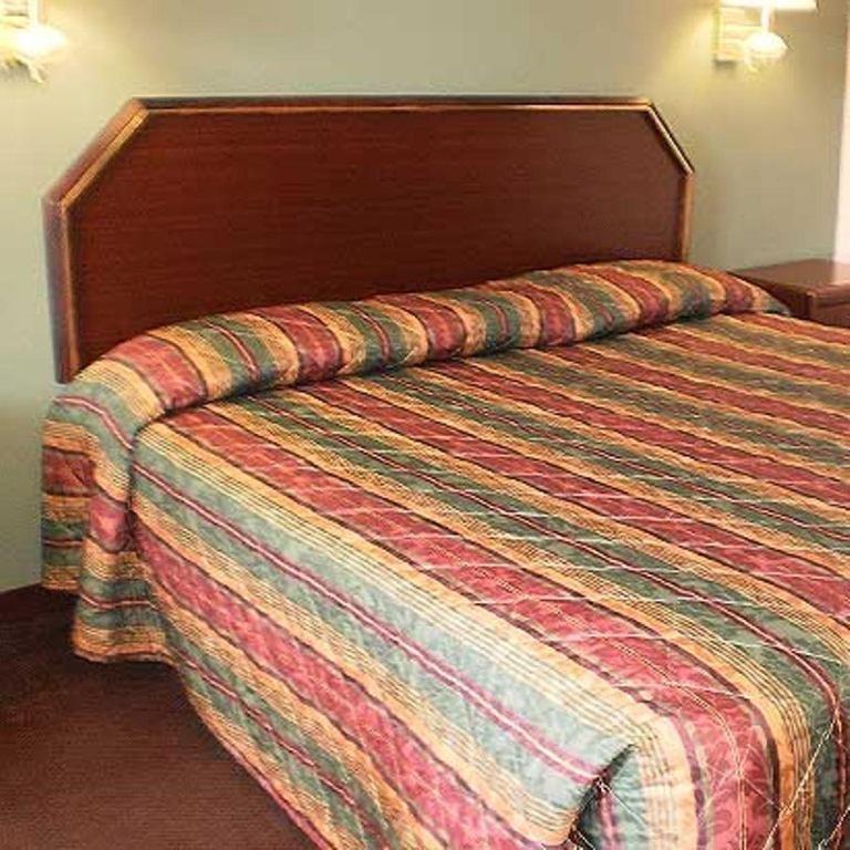 Motel Executive & - Covington