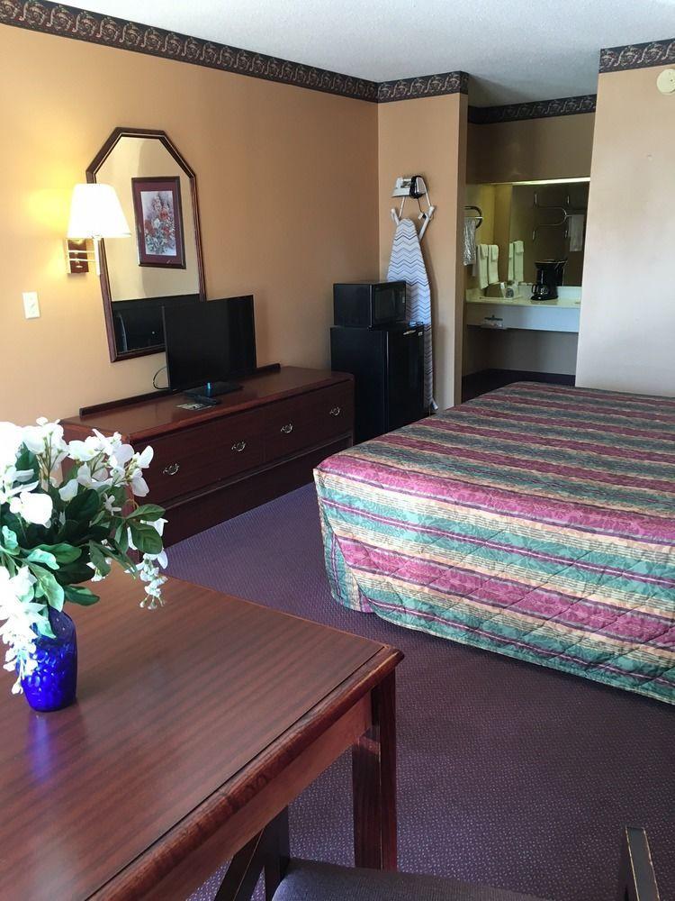Motel Executive & - 2*