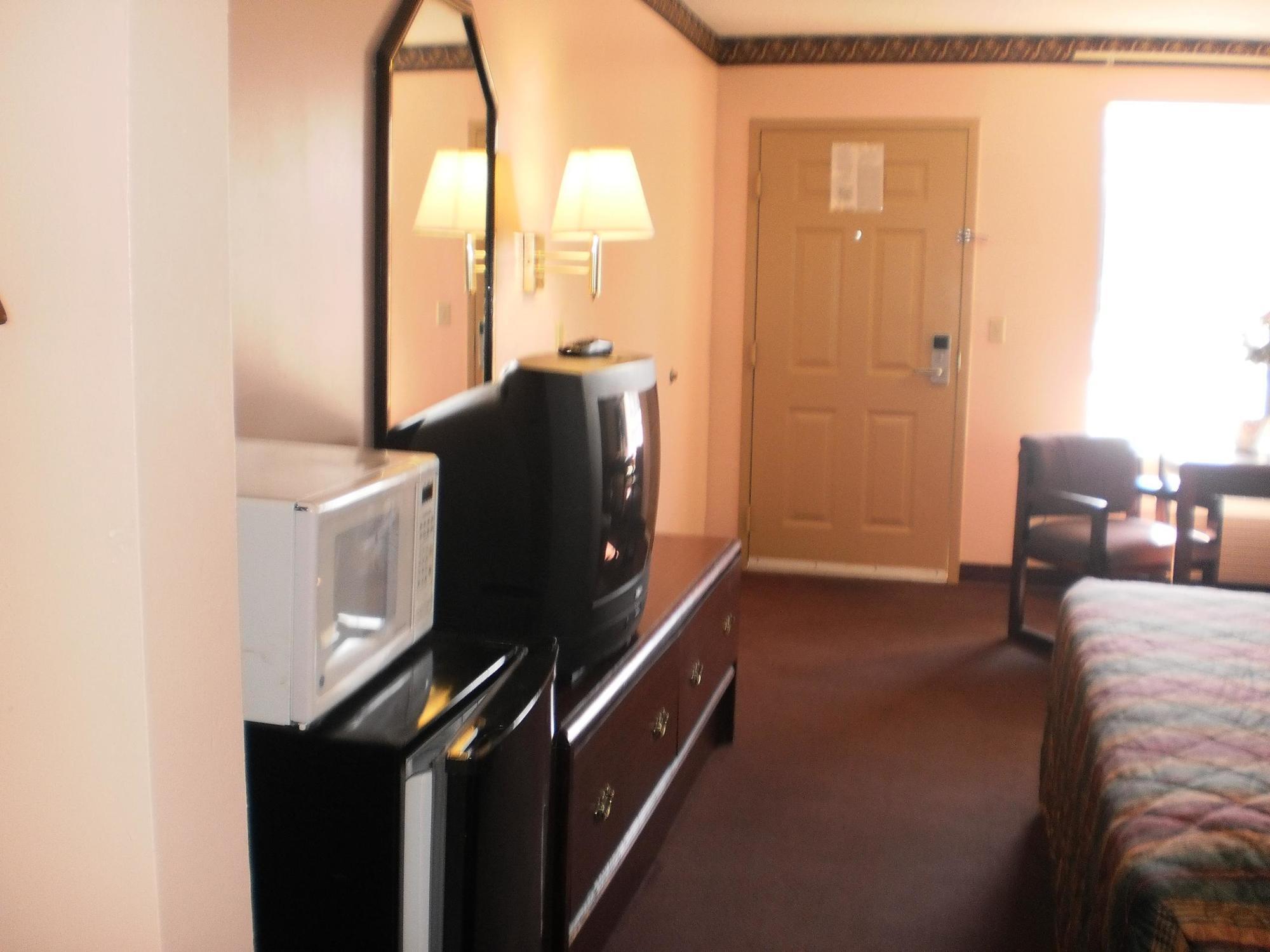 Motel Executive & - Covington